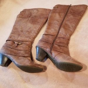 Baretraps Brown Boots